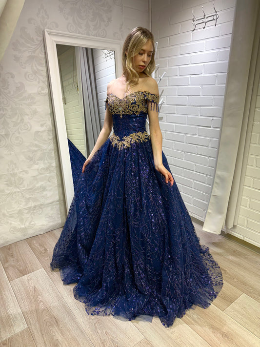 Christina - Ennakkotilaus